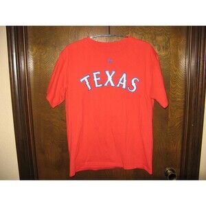 Mens Majestic Red Texas Rangers Nelson Cruz #17 Graphic T-Shirt Size M